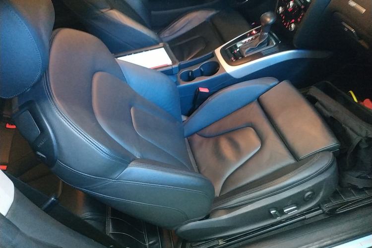 Used Audi A5 2014 Coupe 45 TFSI Right Front Seat