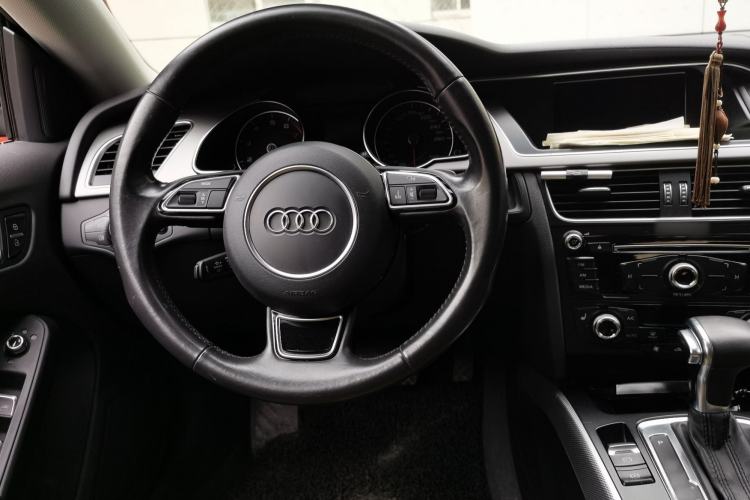 Used Audi A5 2014 Sportback 45 TFSI Steering Wheel