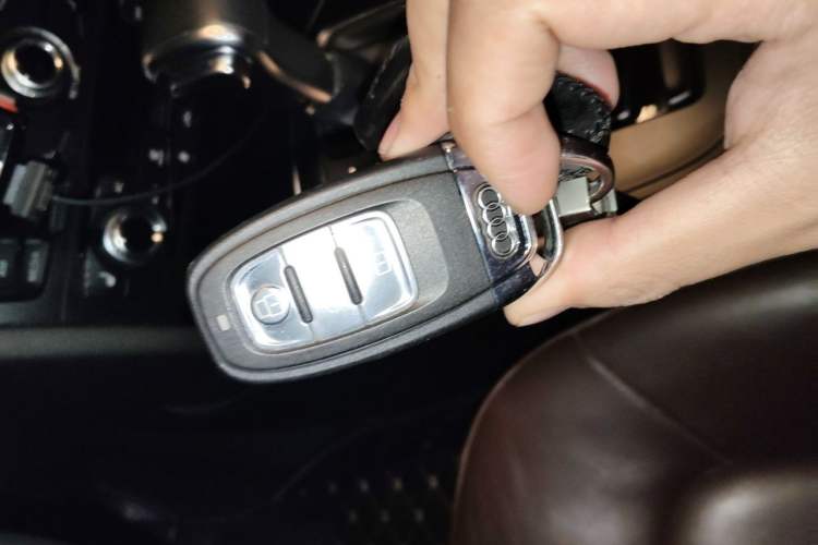 Used Audi A5 2014 Sportback 45 TFSI Vehicle Key