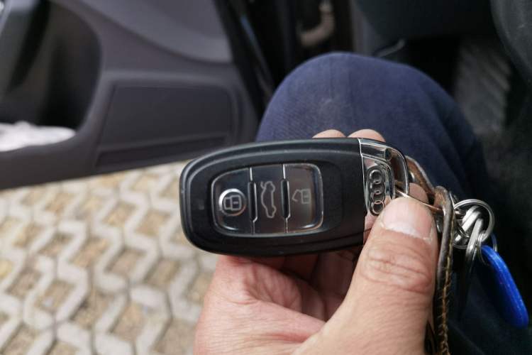 Used Audi A5 2014 Sportback 45 TFSI Vehicle Key