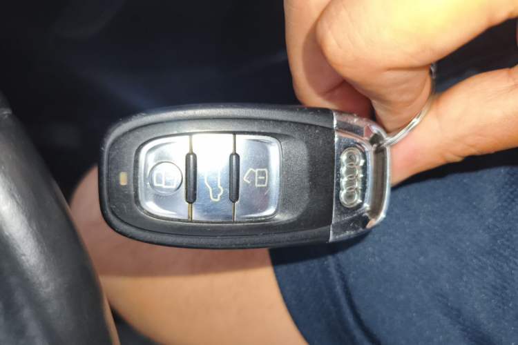 Used Audi A5 2014 Sportback 45 TFSI Vehicle Key