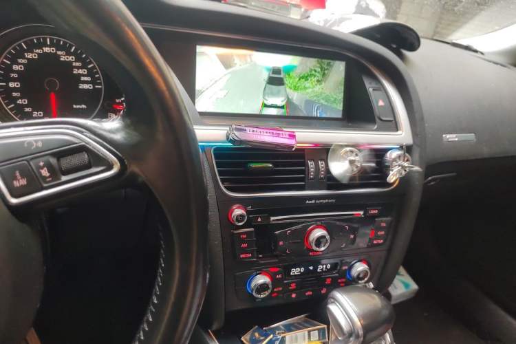 Used Audi A5 2014 Sportback 45 TFSI Audio And AC Panel