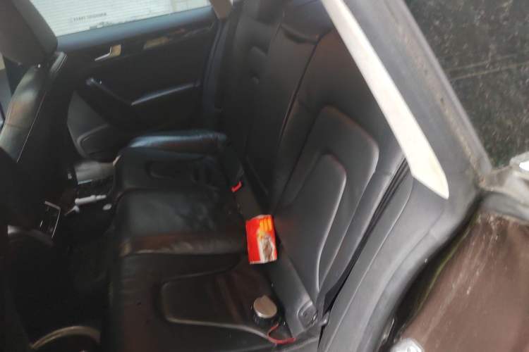 Used Audi A5 2014 Sportback 45 TFSI Left Rear Seat