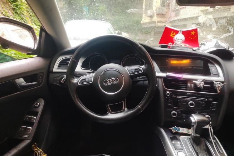 Used Audi A5 2014 Sportback 45 TFSI Steering Wheel