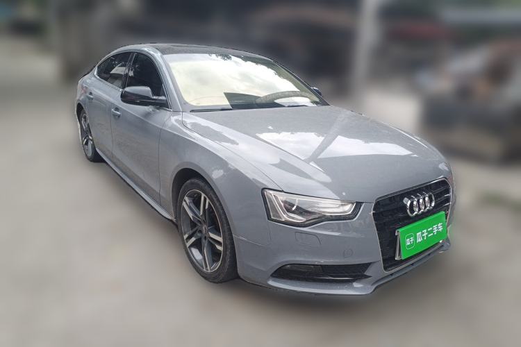 Used Audi A5 2014 Sportback 45 TFSI Front Right 45 Deg