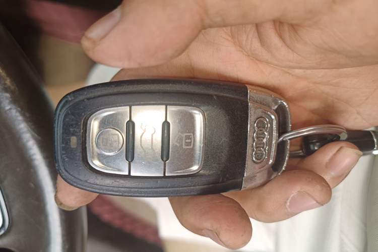 Used Audi A5 2014 Sportback 45 TFSI Vehicle Key