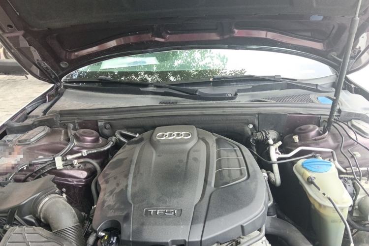 Used Audi A5 2014 Sportback 45 TFSI Engine Bay
