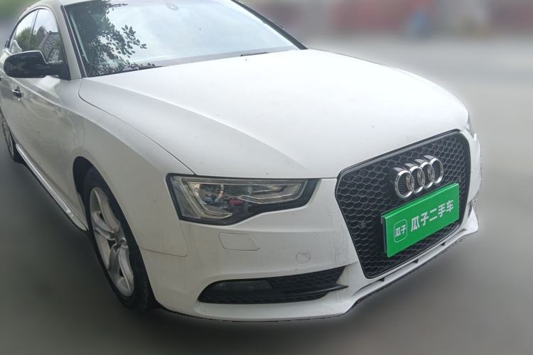 Used Audi A5 2014 Sportback 45 TFSI Front Right 45 Deg
