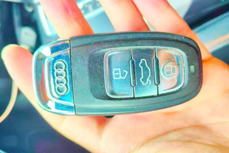 Used Audi A5 2014 Coupe 45 TFSI Fashion Edition Vehicle Key
