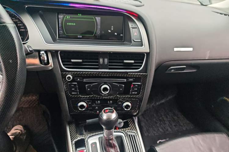 Used Audi A5 2014 Coupe 45 TFSI Audio And AC Panel