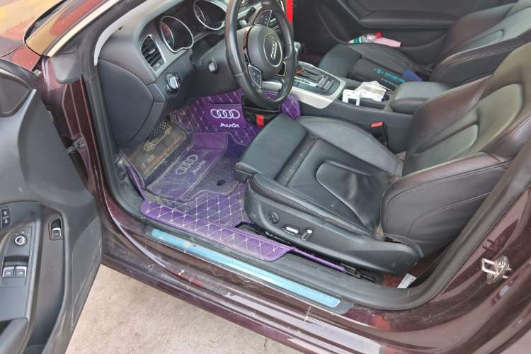 Used Audi A5 2014 Coupe 45 TFSI Driver Seat