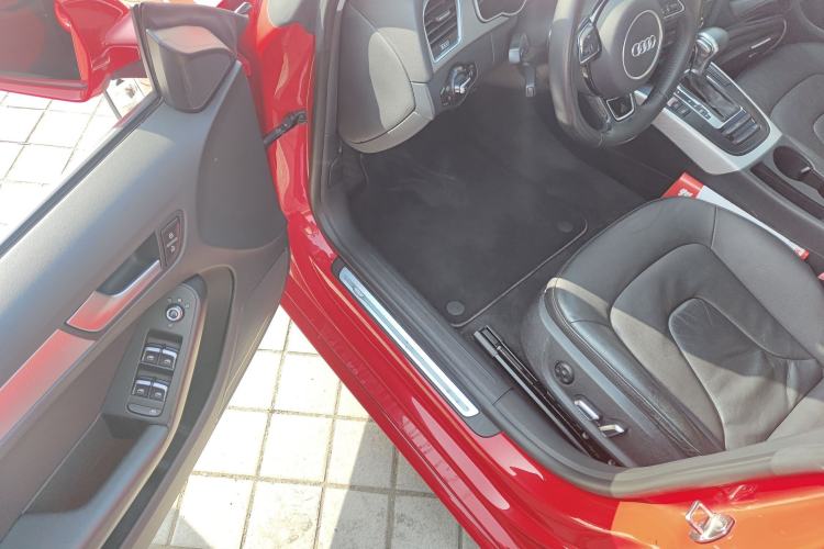 Used Audi A5 2014 Sportback 45 TFSI Driver Seat