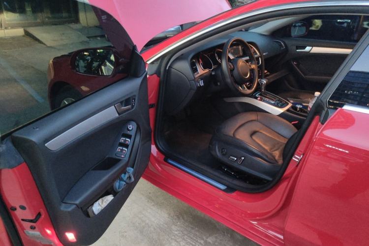 Used Audi A5 2014 Sportback 45 TFSI Driver Seat