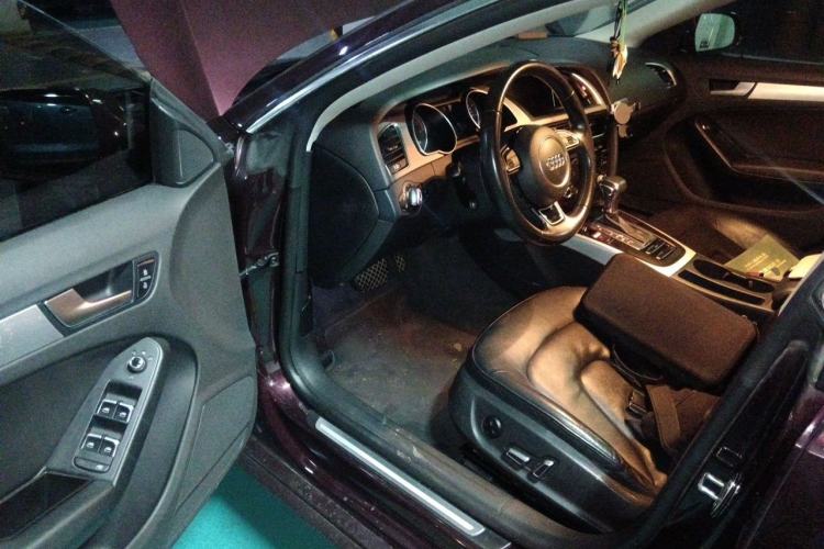 Used Audi A5 2014 Sportback 45 TFSI Driver Seat