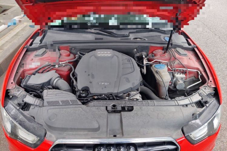 Used Audi A5 2014 Sportback 45 TFSI Engine Bay
