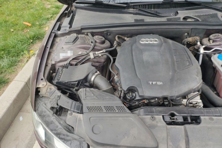 Used Audi A5 2014 Sportback 45 TFSI Fashion Edition Engine Bay Right