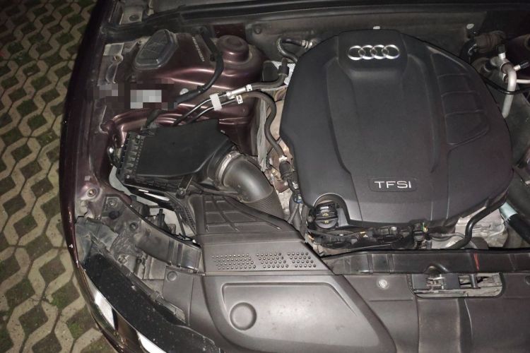 Used Audi A5 2014 Coupe 45 TFSI Engine Bay Right