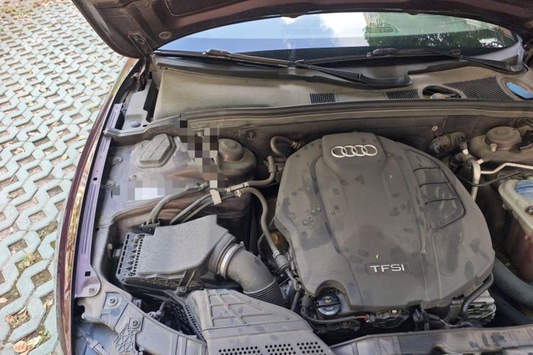 Used Audi A5 2014 Sportback 45 TFSI Engine Bay Right