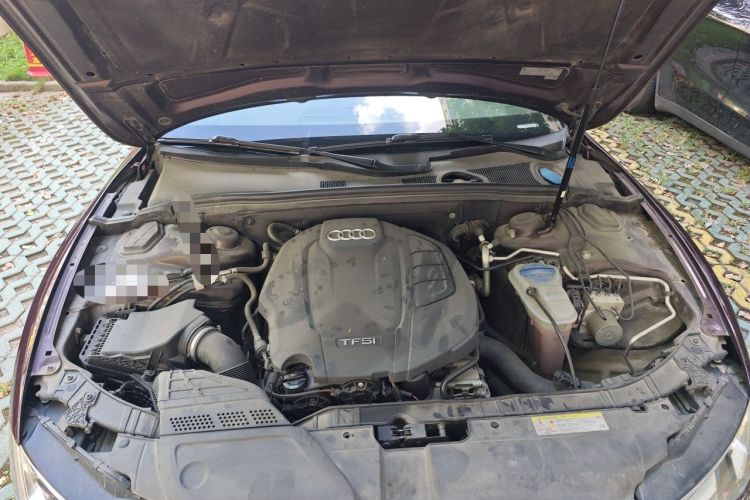 Used Audi A5 2014 Sportback 45 TFSI Engine Bay