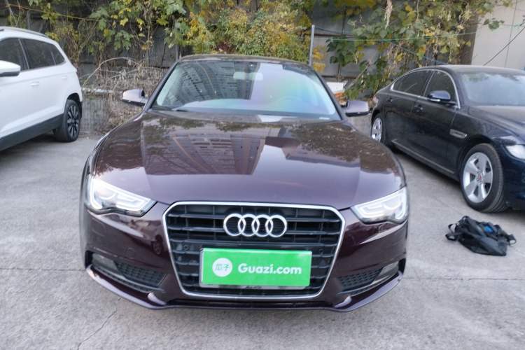 Used Audi A5 2014 Sportback 45 TFSI Exterior 1