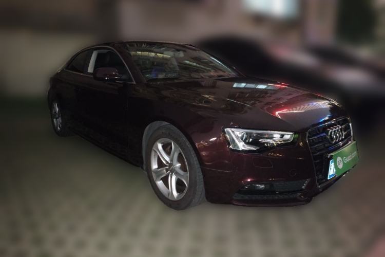 Used Audi A5 2014 Coupe 45 TFSI Front Right 45 Deg