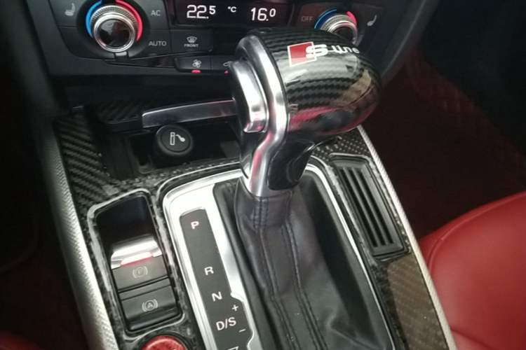 Used Audi A5 2014 Cabriolet 45 TFSI Gear Lever