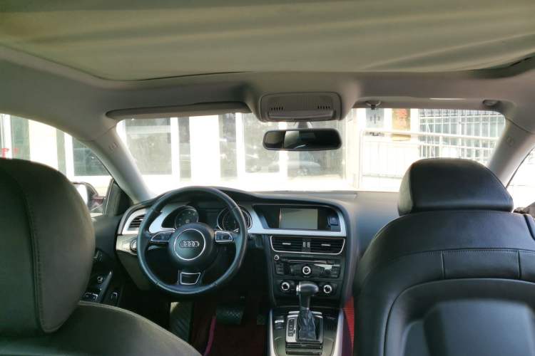 Used Audi A5 2014 Coupe 45 TFSI Headliner