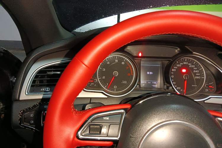 Used Audi A5 2014 Cabriolet 45 TFSI Instrument Cluster