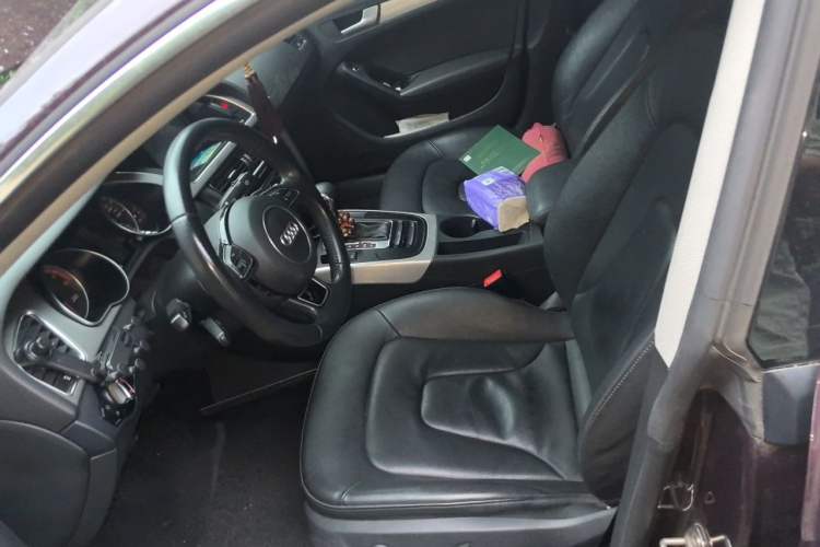 Used Audi A5 2014 Sportback 45 TFSI Left Front Seat