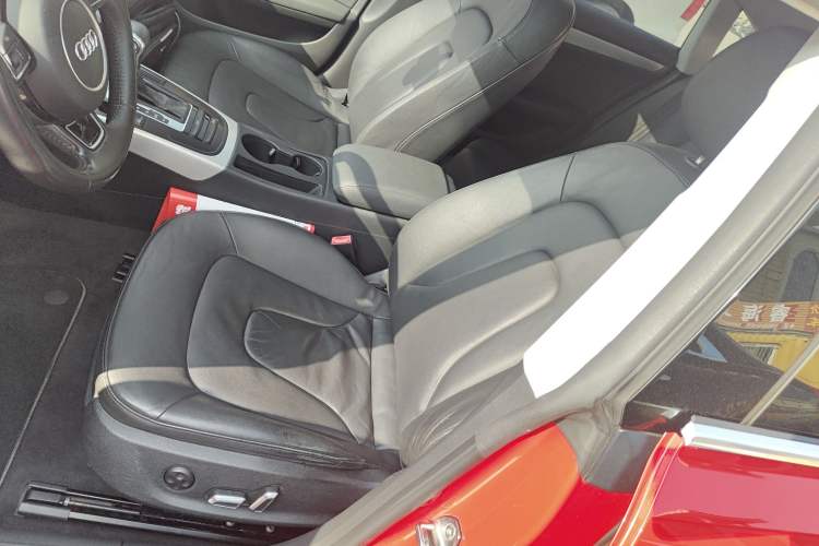 Used Audi A5 2014 Sportback 45 TFSI Left Front Seat