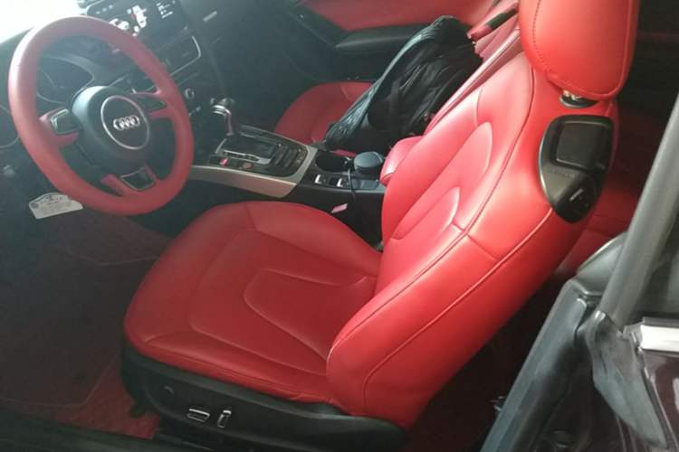 Used Audi A5 2014 Cabriolet 45 TFSI Left Front Seat