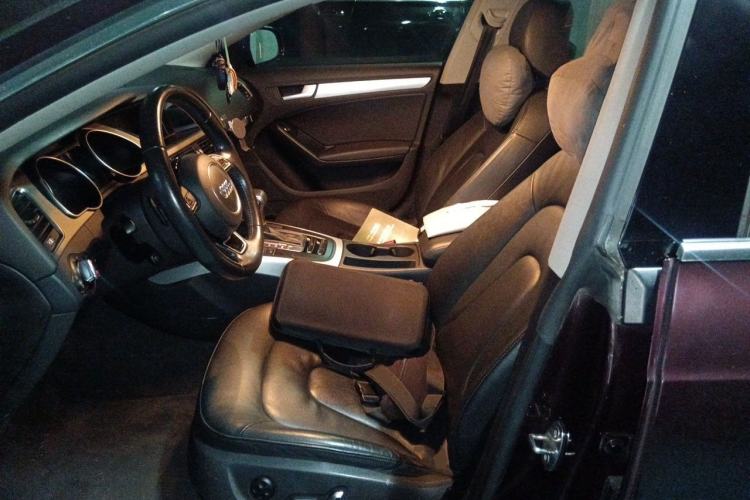 Used Audi A5 2014 Sportback 45 TFSI Left Front Seat