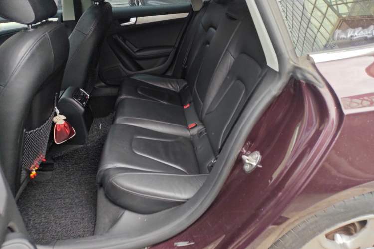 Used Audi A5 2014 Sportback 45 TFSI Left Rear Seat