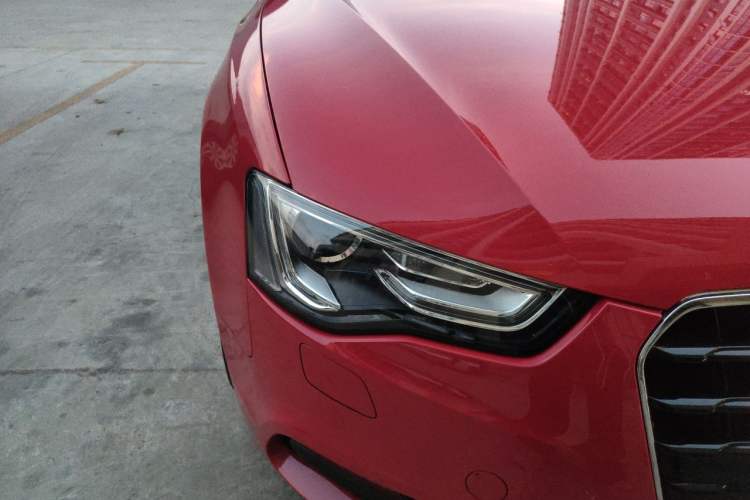 Used Audi A5 2014 Sportback 45 TFSI Right Front Headlight