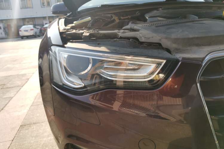 Used Audi A5 2014 Coupe 45 TFSI Right Front Headlight