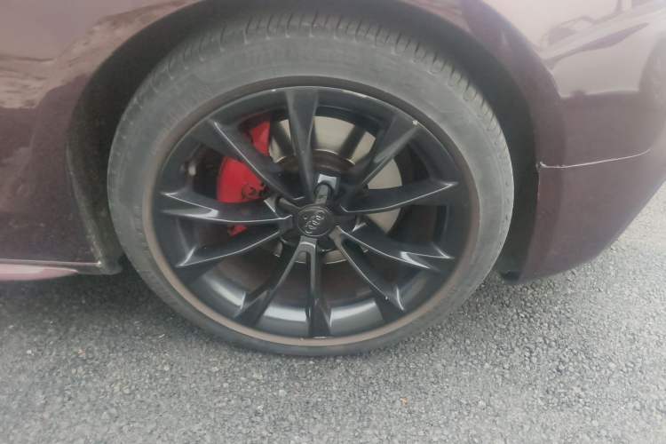 Used Audi A5 2014 Sportback 45 TFSI quattro Right Front Wheel Hub