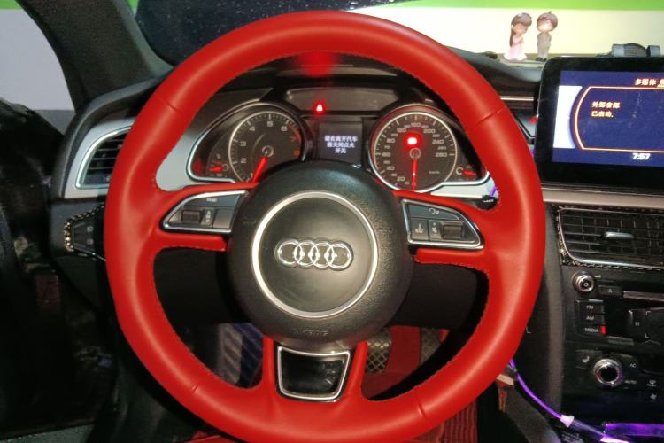 Used Audi A5 2014 Cabriolet 45 TFSI Steering Wheel