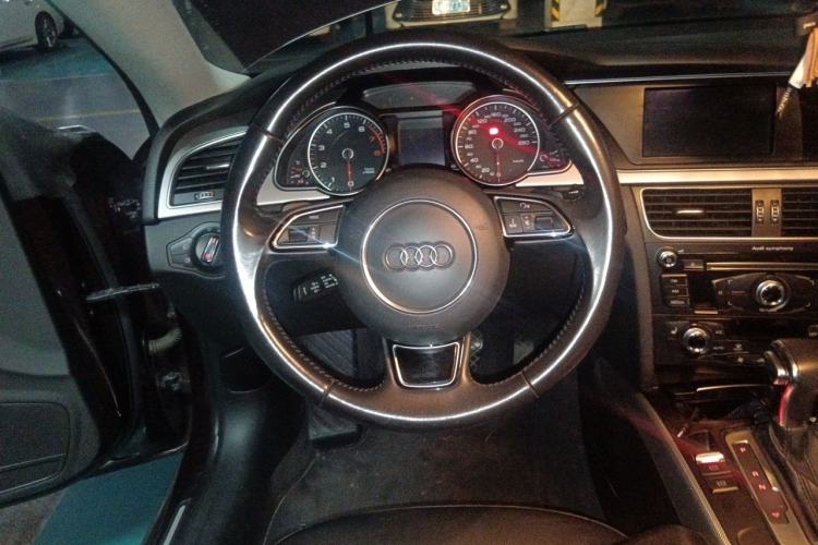Used Audi A5 2014 Sportback 45 TFSI Steering Wheel
