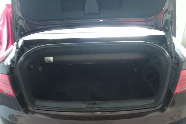 Used Audi A5 2014 Cabriolet 45 TFSI Trunk