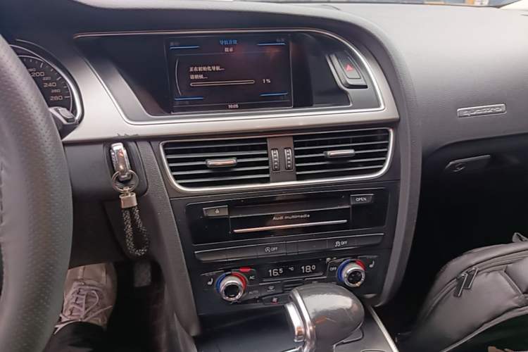 Used Audi A5 2014 Sportback 45 TFSI quattro Audio And AC Panel