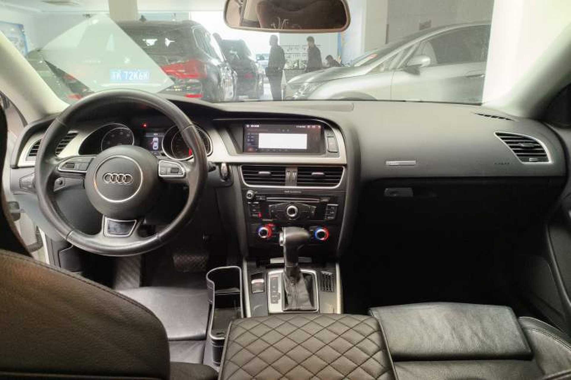 Used Audi A5 2014 Coupe 45 TFSI Audio And AC Panel