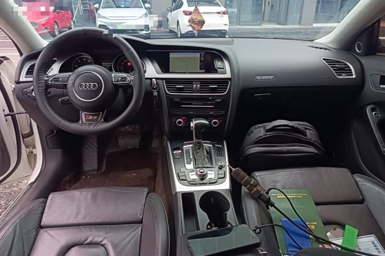 Used Audi A5 2014 Sportback 45 TFSI quattro Center Console