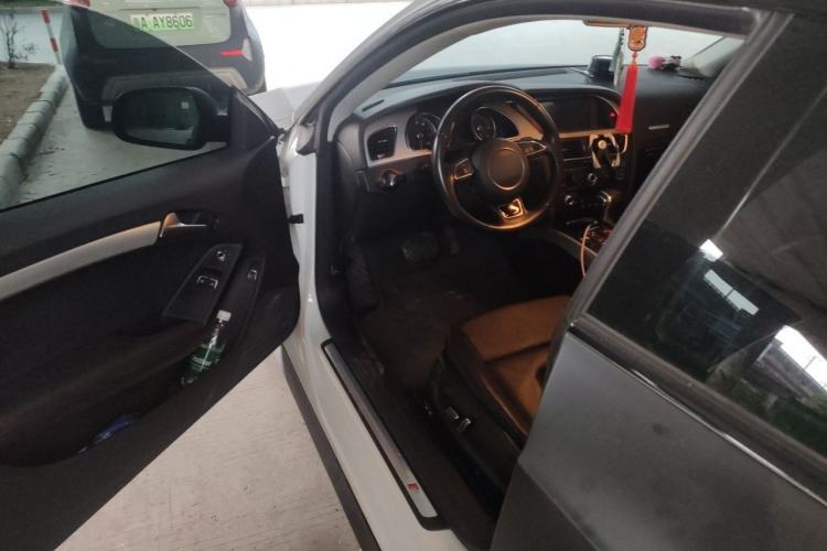 Used Audi A5 2014 Coupe 45 TFSI Driver Seat