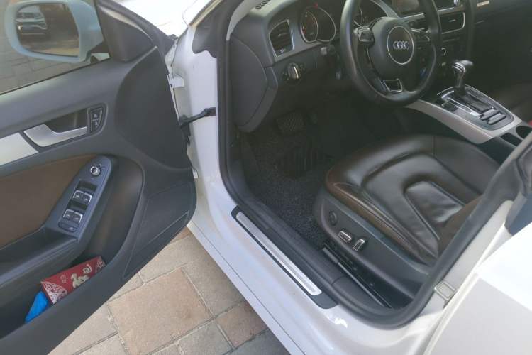 Used Audi A5 2014 Sportback 45 TFSI Driver Seat