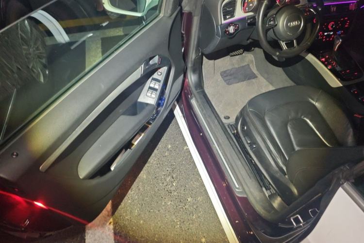 Used Audi A5 2014 Cabriolet 45 TFSI Driver Seat