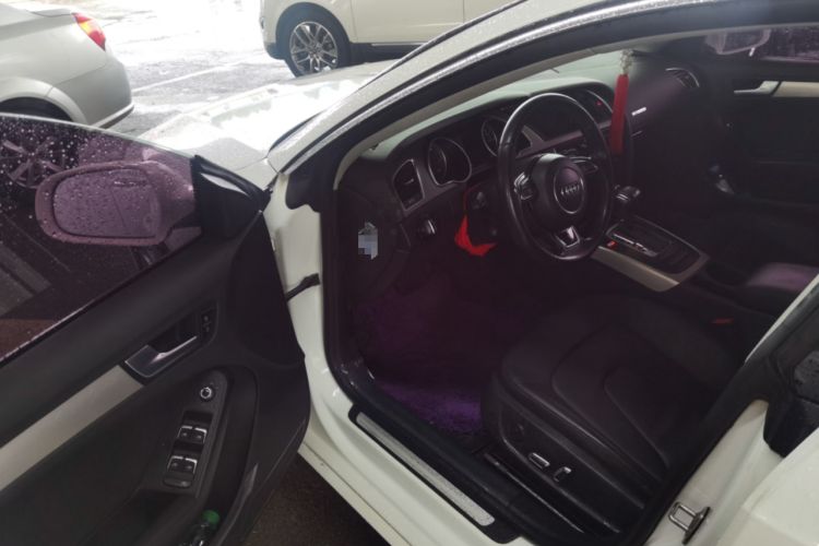 Used Audi A5 2014 Sportback 45 TFSI Driver Seat