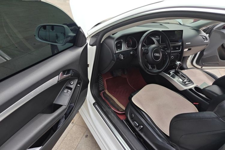 Used Audi A5 2014 Coupe 45 TFSI Driver Seat