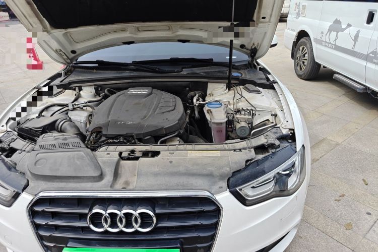 Used Audi A5 2014 Coupe 45 TFSI Engine Bay Left