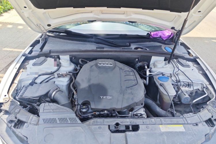 Used Audi A5 2014 Coupe 45 TFSI Engine Bay