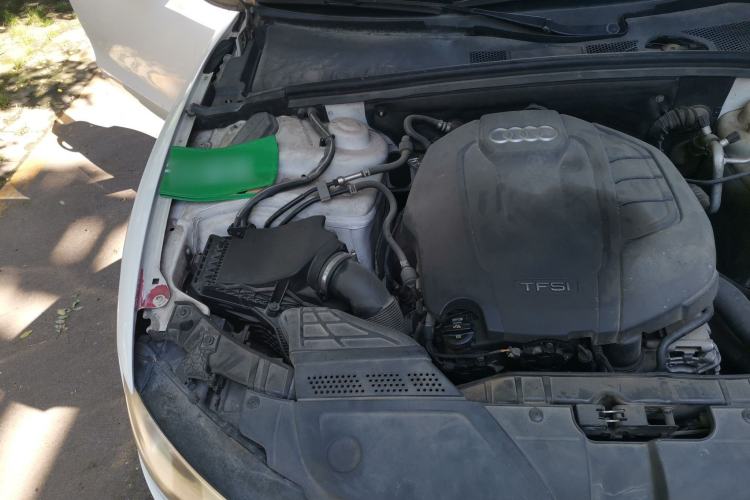 Used Audi A5 2014 Sportback 45 TFSI Engine Bay Right
